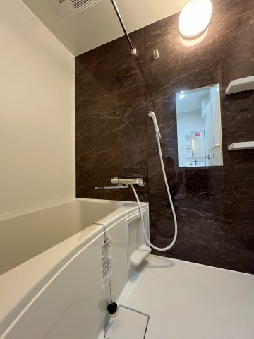 バス・シャワールーム　※同物件別号室