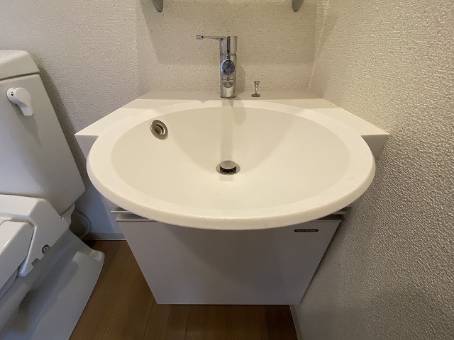 洗面設備　写真は反転タイプになりますので、写真はイメージとなります。