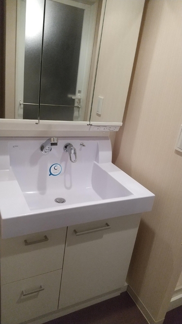 洗面設備　洗面所