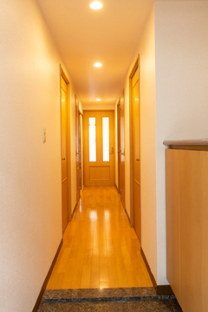 玄関　※写真は同タイプ住戸です。