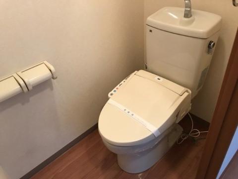 トイレ　トイレ
