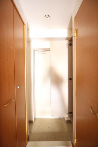 玄関　（別タイプ参考写真）プレジール千駄木　　文京区千駄木2