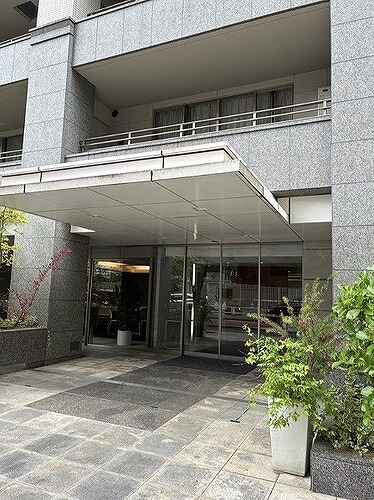 エントランス　エントランス　※2026年4月の写真