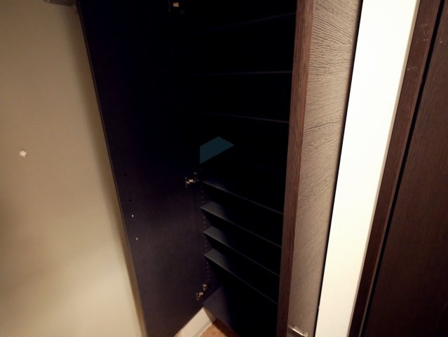 収納　シューズBOXございます