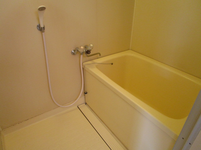 バス・シャワールーム　☆人気のバス・トイレ別☆※反転タイプ