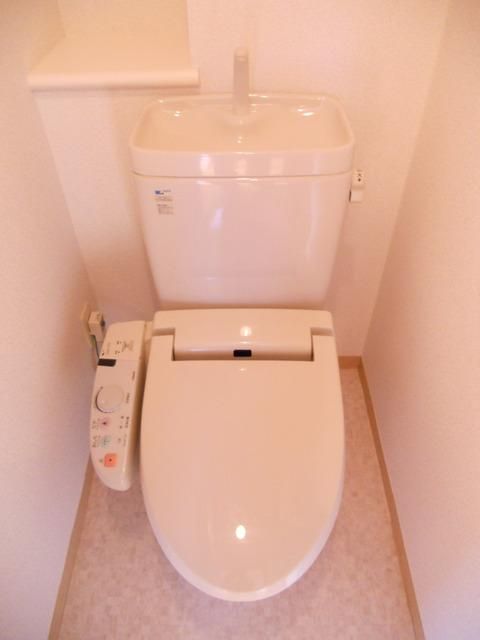 トイレ　トイレ