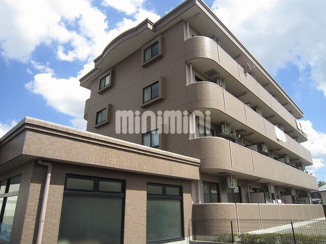 建物外観　住環境に恵まれたエリアにあるＲＣ造のマンションタイプです
