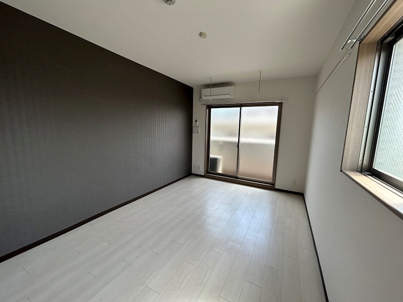 居室・リビング　別部屋参考写真掲載。