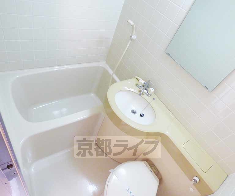 バス・シャワールーム　ユニットバスです。