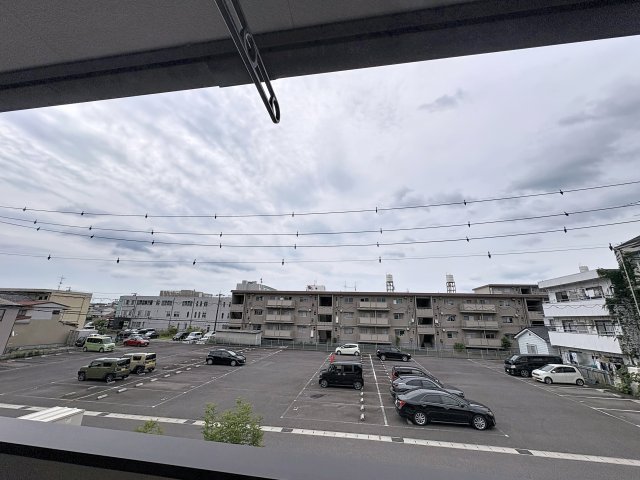 眺望　掲載写真は空室の別部屋を掲載しております。実際のお部屋と仕様
