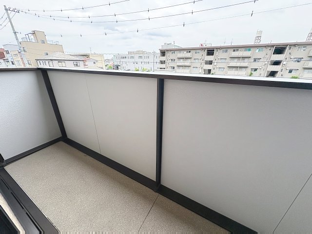 バルコニー　掲載写真は空室の別部屋を掲載しております。実際のお部屋と仕様