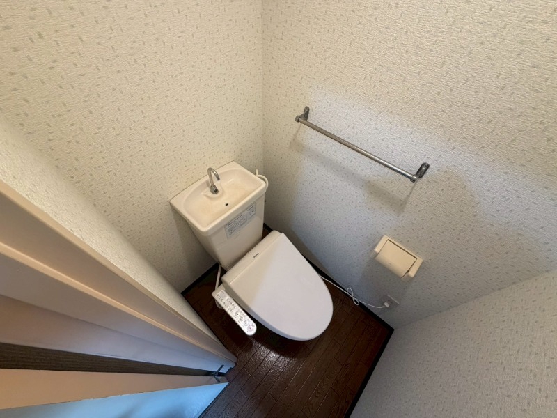 トイレ　トイレです。ウォシュレット付を探している方、おすすめです！
