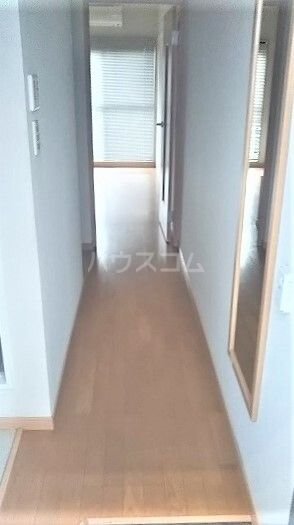 レオパレスプレミール ラムタの玄関写真