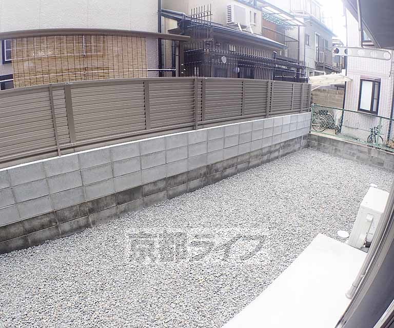 バルコニー　日当たり良好です。