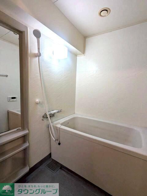 バス・シャワールーム　別部屋参考写真