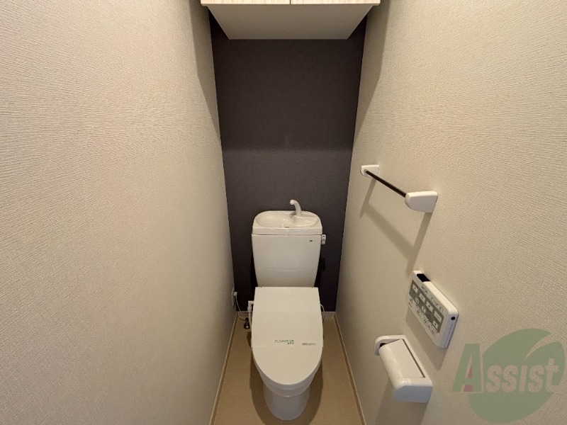 トイレ　ウォシュレット機能が付いています、個人的にこれは外せません