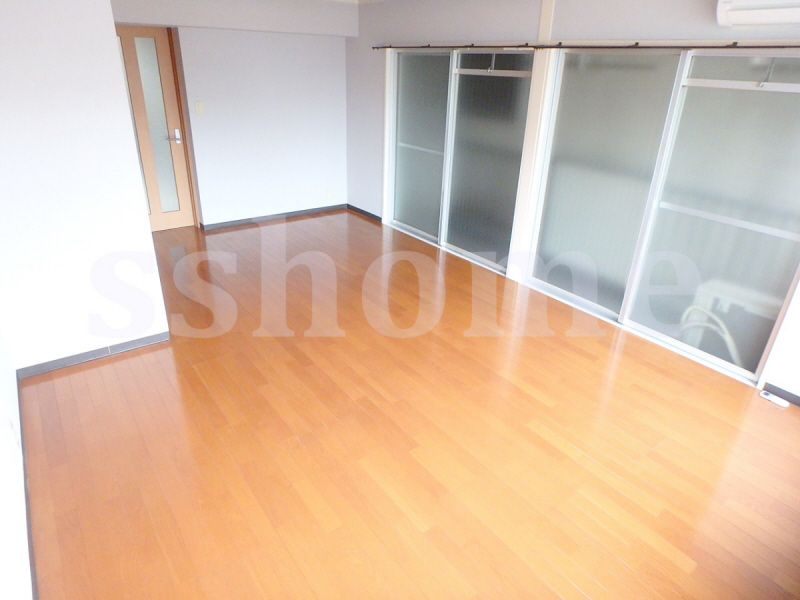 居室・リビング　きれいなお部屋です♪
