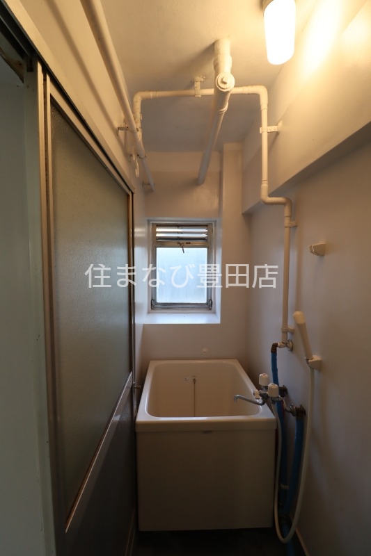 バス・シャワールーム　同型タイプ
