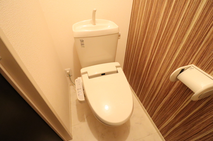 トイレ　※写真は反転タイプのお部屋の物です