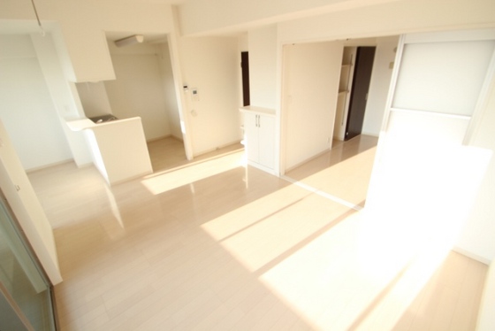居室・リビング　※別部屋の写真です