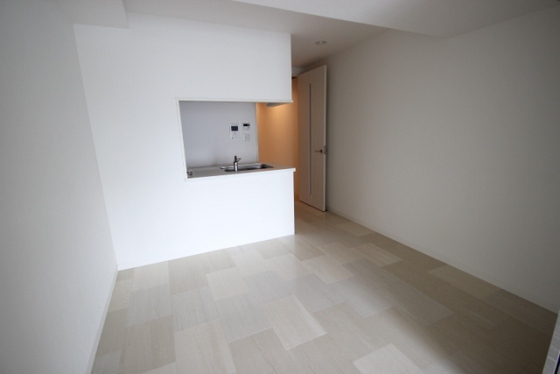 セントヒルズ銀山町弐番館の居間写真