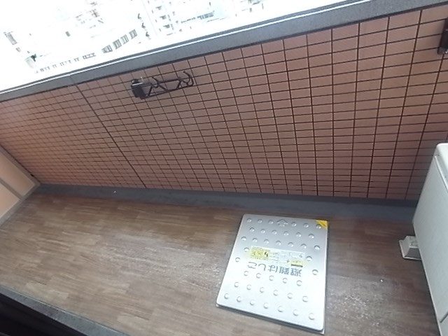 バルコニー　開放的で明るい空間を演出してくれるバルコニーです