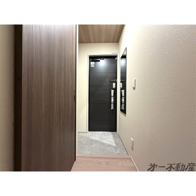 D crest津島町の玄関写真