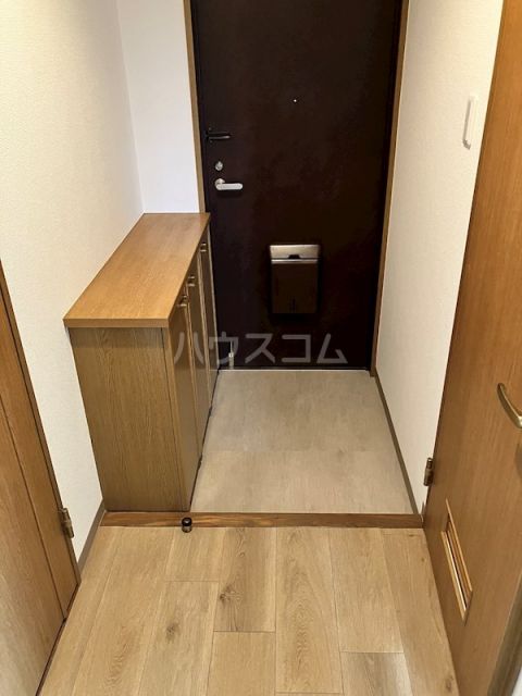 エスタ泉の玄関写真