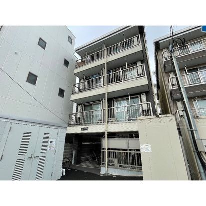 川口プラザDの外観写真