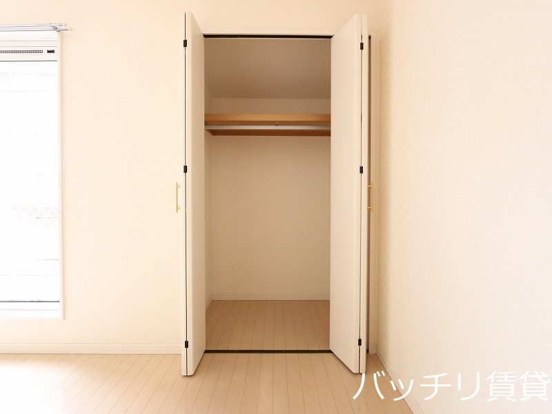 収納　＊画像は別部屋の為イメージ、現状を優先致します。