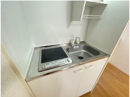 キッチン　コンパクトなキッチンで掃除もラクラク