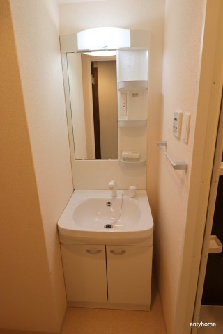 Luxe新大阪SOUTHの内装写真
