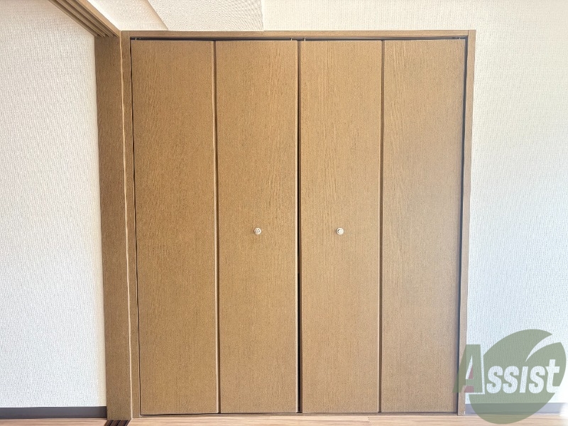 収納　こちらは収納になります。後ほど中をご紹介しますね。