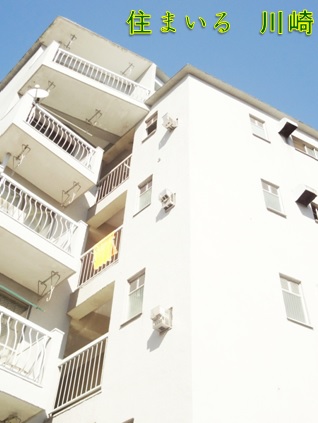 建物外観　鉄筋コンクリート造の大型マンション♪