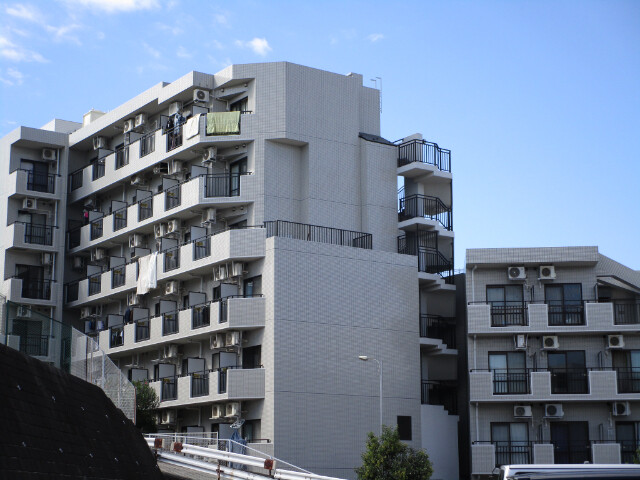 クリオ大口壱番館の建物外観