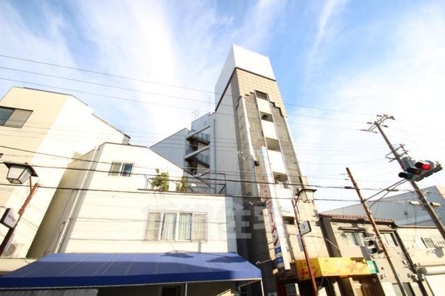 大阪市西淀川区姫島のマンションの建物外観