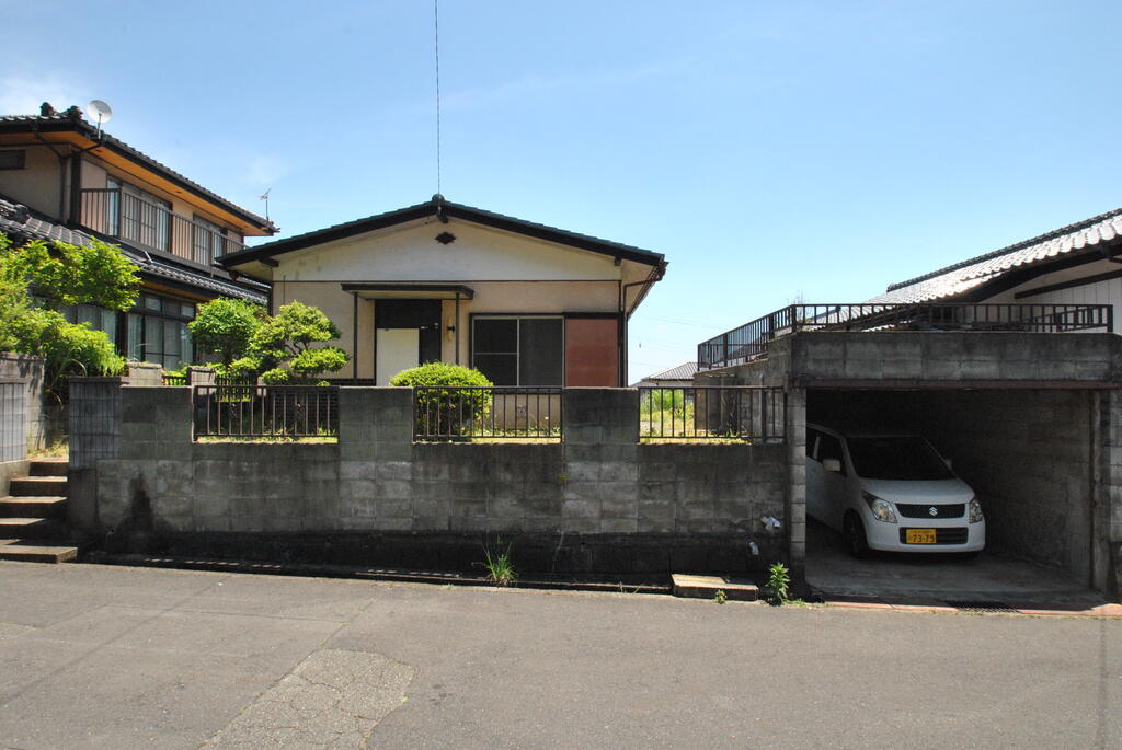 十王町友部戸建の建物外観