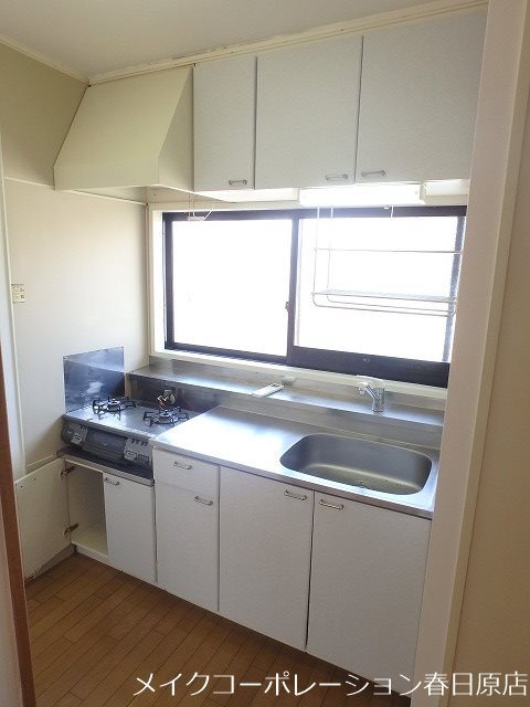 キッチン　写真は同型タイプ