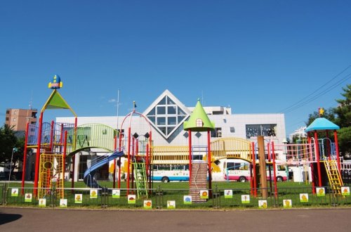 【パークヒルズ南10条の幼稚園・保育園】