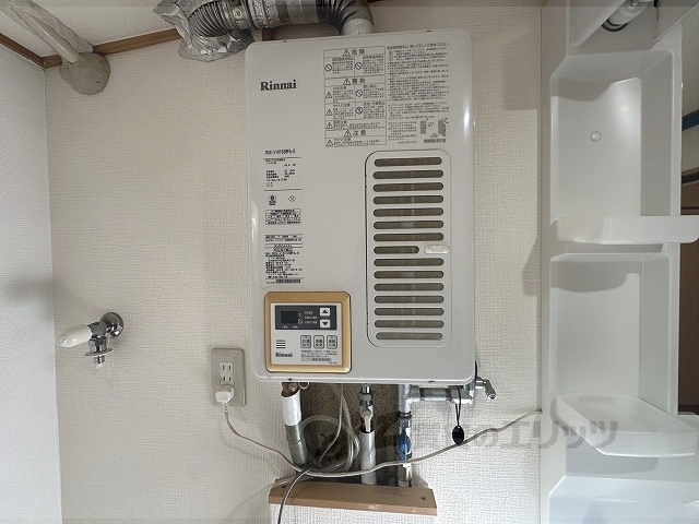 その他設備　給湯器リモコン