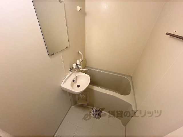 バス・シャワールーム　ユニットバス