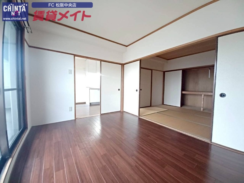 居室・リビング　エアコン付きです