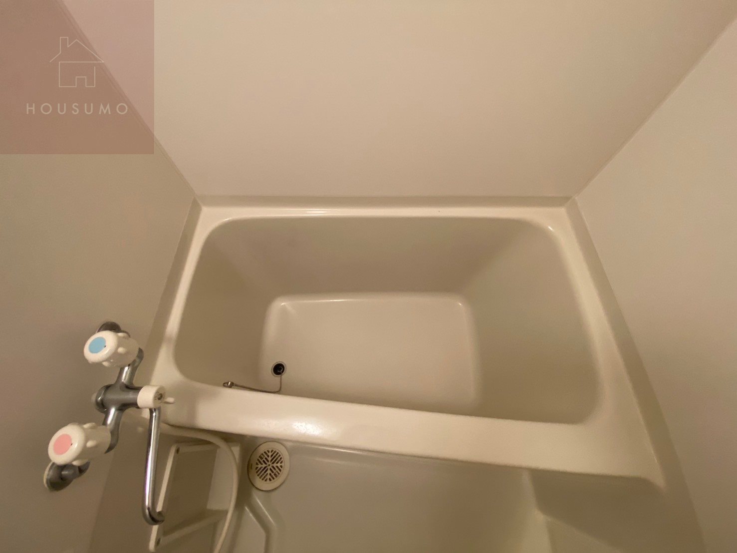 バス・シャワールーム　お風呂です