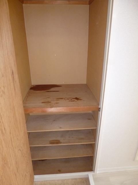 収納　収納スペース