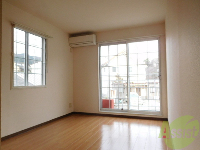 その他部屋・スペース　２面採光でとっても明るいお部屋です