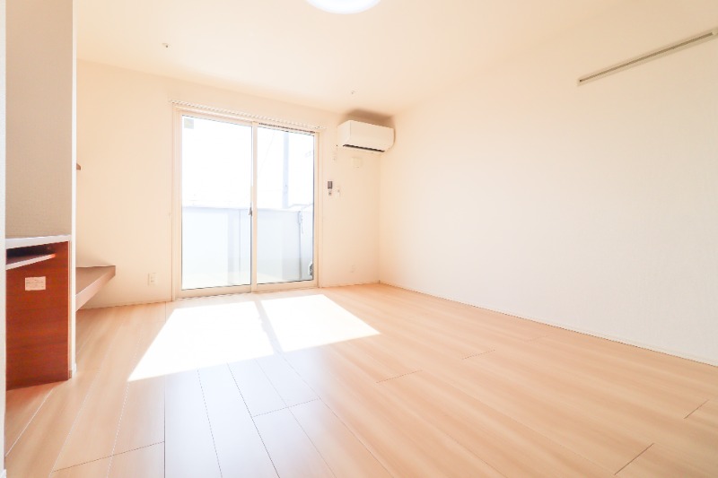 居室・リビング　図面と現状に相違がある場合には現状を優先