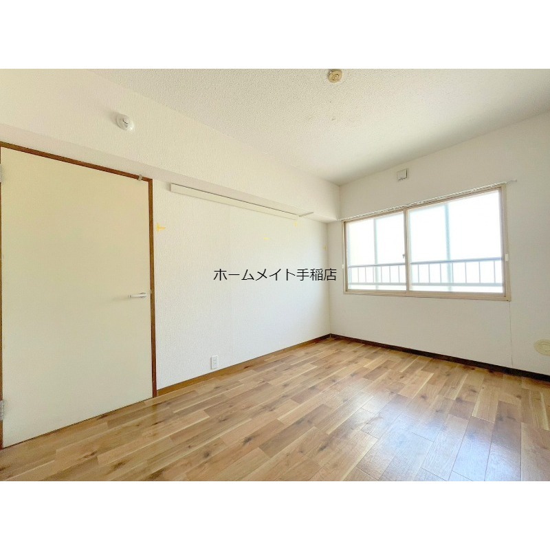 その他部屋・スペース　明るい洋室、寝室にどうぞ♪