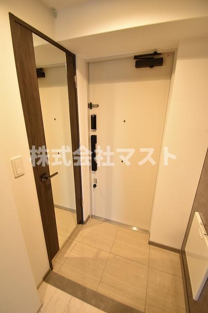 玄関　他号室参考写真