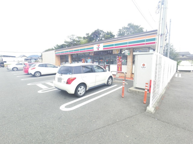 コンビニ　セブンイレブン下関小月店（コンビニ）まで1166m