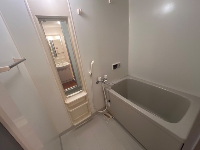 バス・シャワールーム　ユニットバス
